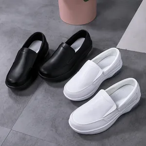 Chaussures d'Infirmière pour Femmes Coussin d'Air Slip-on Décontracté Blanc Chaussures de Travail Hôpital Cuir Synthétique Respirant
