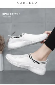 Atmungsaktive, leichte, weiß gestrickte Slipper für Damen mit Mesh-Obermaterial