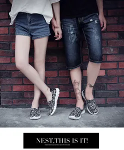 Breathable woven couple loafers with elastic upper and lightweight flat white sole
