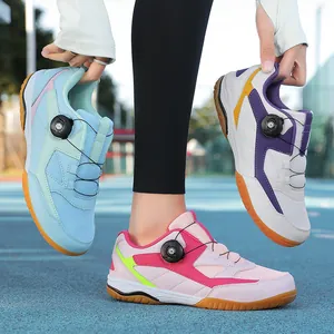 Chaussures de badminton légères pour femmes avec système de laçage rotatif et semelle