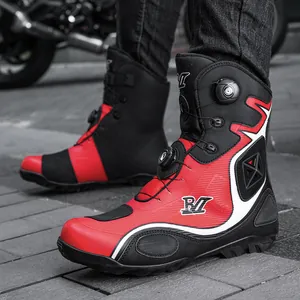 Botas de moto profesionales en rojo y negro con sistema de cierre de hebilla giratoria