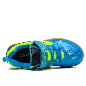 Chaussures de sport professionnelles pour enfants pour badminton et tennis de table.