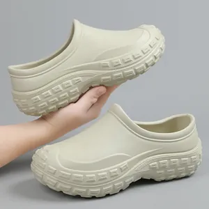 Khaki waterproof non-slip chef shoes for men and women, durable kitchen work clogs