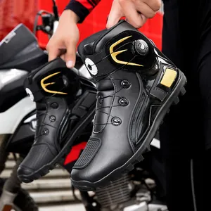 Botas profesionales de moto negras con hebilla giratoria para carreras masculinas calzado