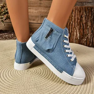 Trendy denim high-top sneakers met platformzool en zijrits voor dames voorjaar 2024