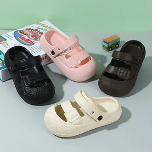 Breathable children's closed-toe sandals in four colors, lightweight summer beach shoes