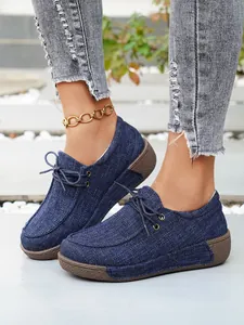 Damen-Slipper aus blauem Segeltuch mit dicker Sohle und Schnürung für Komfort