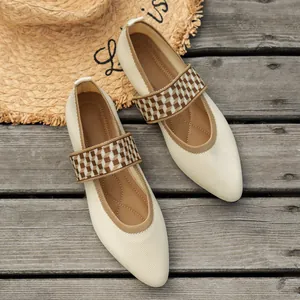 Women Pointed Toe Flat Shoes Breathable Fly-knit Loafers Comfortable Slip-on Mary Jane Flats Soft Sole Walking Shoes