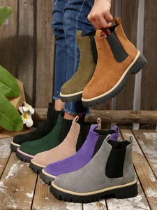 Selezione di stivaletti Chelsea da donna in camoscio colorato con suola spessa autunno