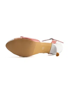 Detail of the anti-slip sole with size marking for color-blocked high-heeled sandals