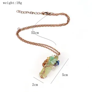 Detailoverzicht van de levensboom ketting met natuurstenen en afmetingen.