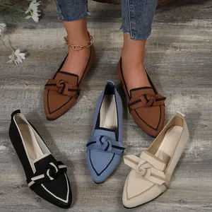 Women's pointed-toe fly-woven flat shoes with elegant bow knots in multiple colors.