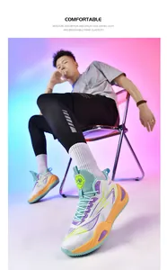 Stylish low-top basketball shoes with colorful leather patchwork and breathable mesh.