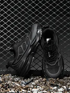 Zapatos de seguridad negros con hebilla giratoria y puntera de acero