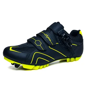 Chaussures de cyclisme VTT professionnelles avec boucle à cliquet et accents jaune néon.