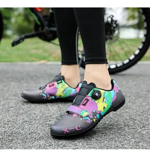Chaussures de cyclisme professionnelles avec motif éclaboussures et boucle rotative