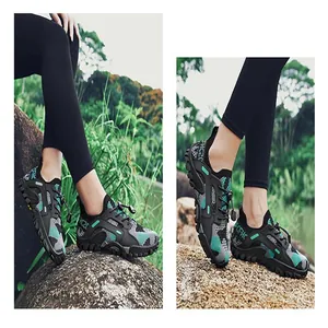 Chaussures de randonnée aquatique respirantes en mesh avec motif camouflage vert
