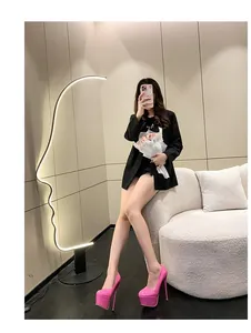 Pinkfarbene Plateau-Stiletto-Pumps mit 16 cm hohen Absätzen für stilvolle Club-Outfits