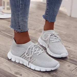 Leichte atmungsaktive Damen-Fly-Knit-Sneaker mit bequemem Mesh zum Laufen und Gehen