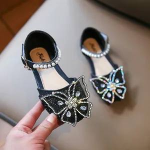 Elegant black girls princess shoes with sparkling rhinestone butterfly and pearl strap