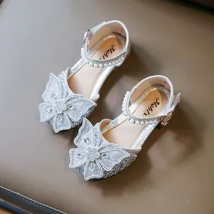 Elegant silver girls princess sandals with butterfly bow and pearl straps for party