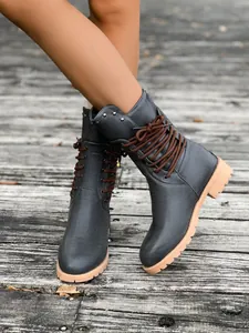 Elegante dunkelgraue Damenstiefeletten mit braunen Schnürsenkeln und Profilsohle