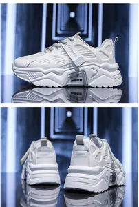 Vues détaillées de baskets compensées blanches avec un design en maille respirante