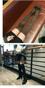 Bottes cuissardes extensibles à talons carrés en noir et marron pour un look d'hiver