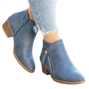 Bottines élégantes en daim bleu pour femme avec talon épais et fermeture éclair