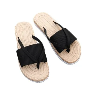 Women's beach flip-flops with imitation straw weave texture and soft flat sole