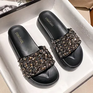 Dames Zomer Mode Plateau Slippers Met Strass Kralen Ontwerp Dikke Zool Sandalen Buiten Strand Schoenen Grote Maten