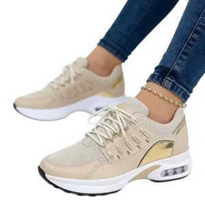 Damen-Sneaker in Beige mit atmungsaktivem Mesh und dicker Sohle für den Freizeitbereich