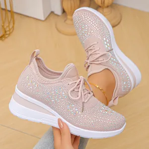 Elegantes zapatillas con cuña de punto rosa con brillantes diamantes de imitación para mujer