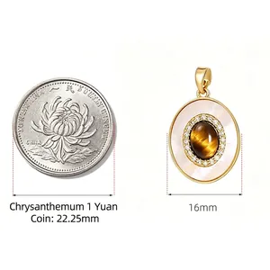Pendentif ovale œil de tigre vintage avec nacre et zircon, vue de comparaison 16 mm