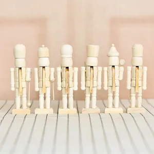 Set van zes onbeschilderde houten notenkrakers van 13 cm voor DIY-kerstknutselwerkjes