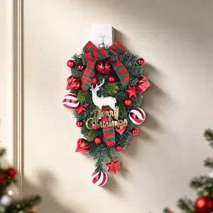 Couronne De Noël En Forme De Larme Pin Artificiel Renne Blanc Nœud Écossais Rouge Décoration Murale