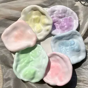Collection de jouets mochi squishy faits main colorés avec texture à rebond lent pour le stress