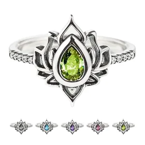 Bague fleur de loto vintage avec pierres de zircone poire en plusieurs couleurs