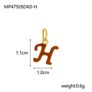 Detailed macro view of the enamel H letter pendant with 1.1cm height and 0.6g weight
