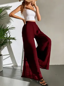 Pantalon large élégant en mousseline bordeaux pour un look d'été fluide et stylé
