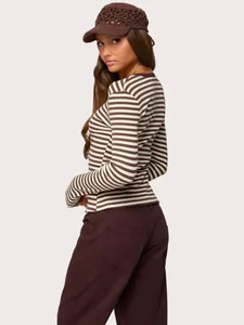 Slim fit brown striped crewneck long sleeve t-shirt for women in American retro style