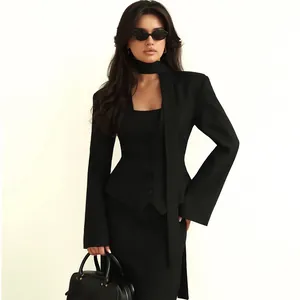 Veste de blazer noire élégante avec col en V et écharpe assortie pour femmes mode