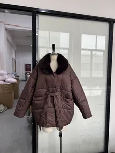 Premium thick winter puffer coat featuring a detachable fur collar and waist tie.