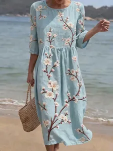 Elegant floral print maxi dress with half sleeves and round neck for summer vacation