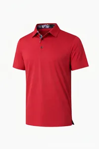 Vista detallada de un polo de manga corta para hombre en color rojo liso y transpirable.