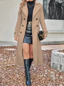Elegante cappotto lungo in misto lana kaki a doppiopetto per stile moda autunno inverno