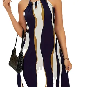 Élégante robe bohème sans manches à licou avec un motif ondulé bleu marine et blanc