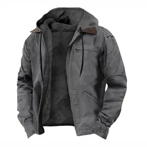 Detailansicht der Herren Winterkapuzenjacke mit warmem Fleecefutter und Reißverschluss