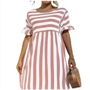 Robe d'été décontractée à rayures roses et blanches pour femmes avec manches à volants