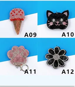 Lot de porte-clés en strass étincelants en forme de glace patte de chat et fleur pour sacs
